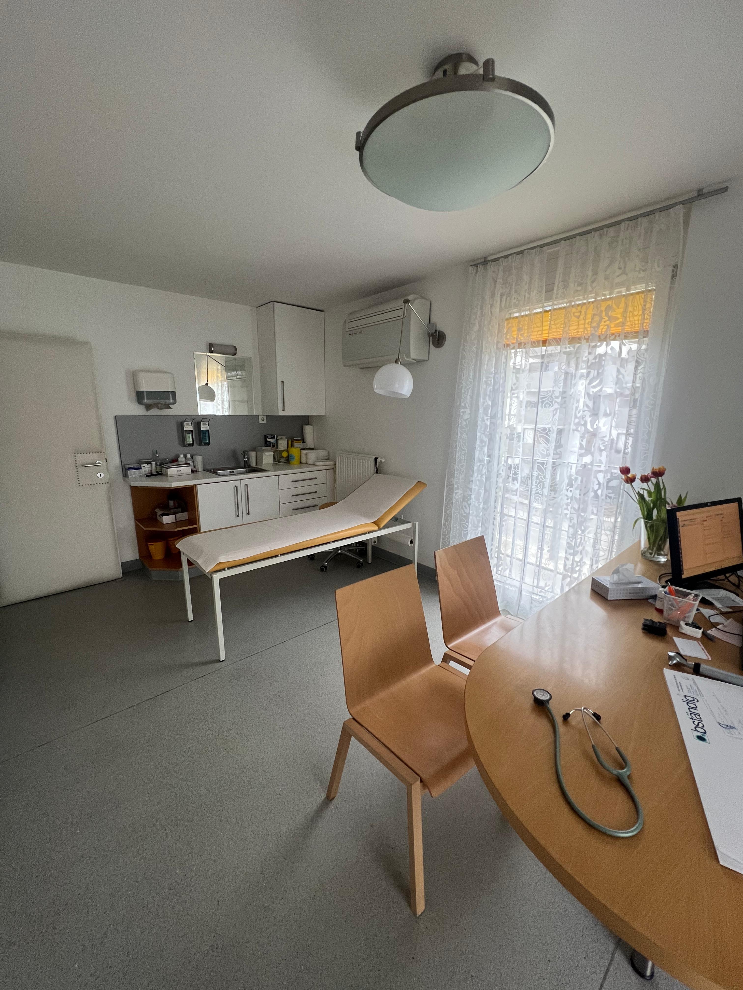 Ordinationszimmer 1